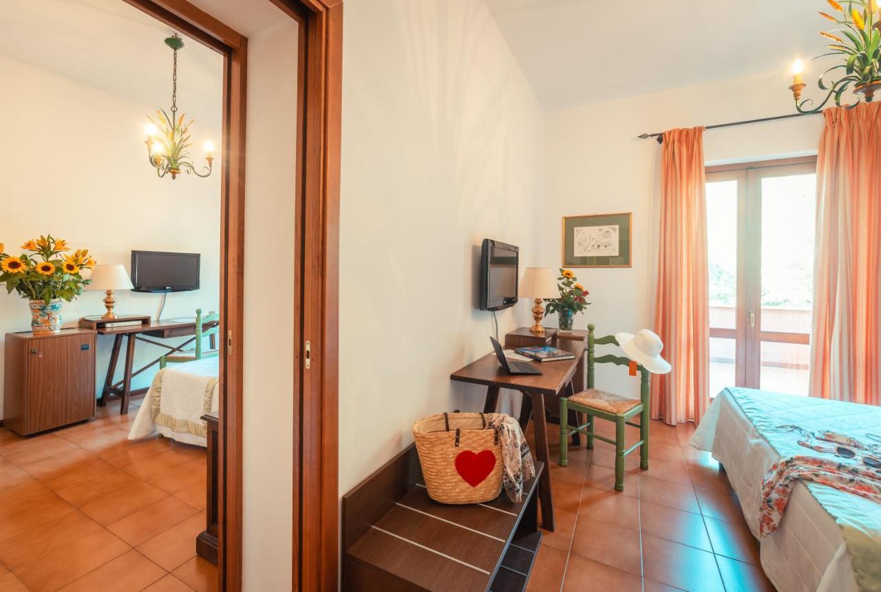 Hotel Villa Sirina Taormina Exterior photo